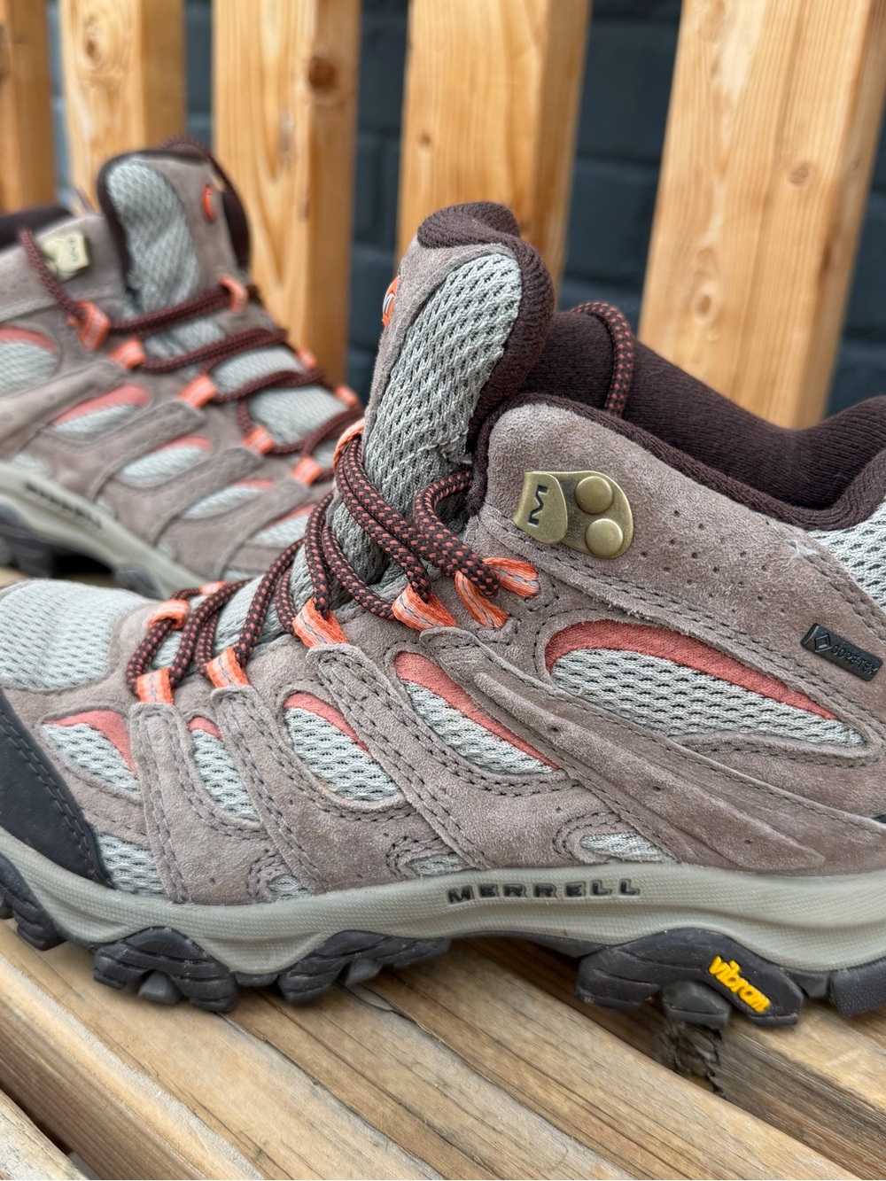 Merrell Women's size 7W Hiking Boots in Taupe with Coral Accents